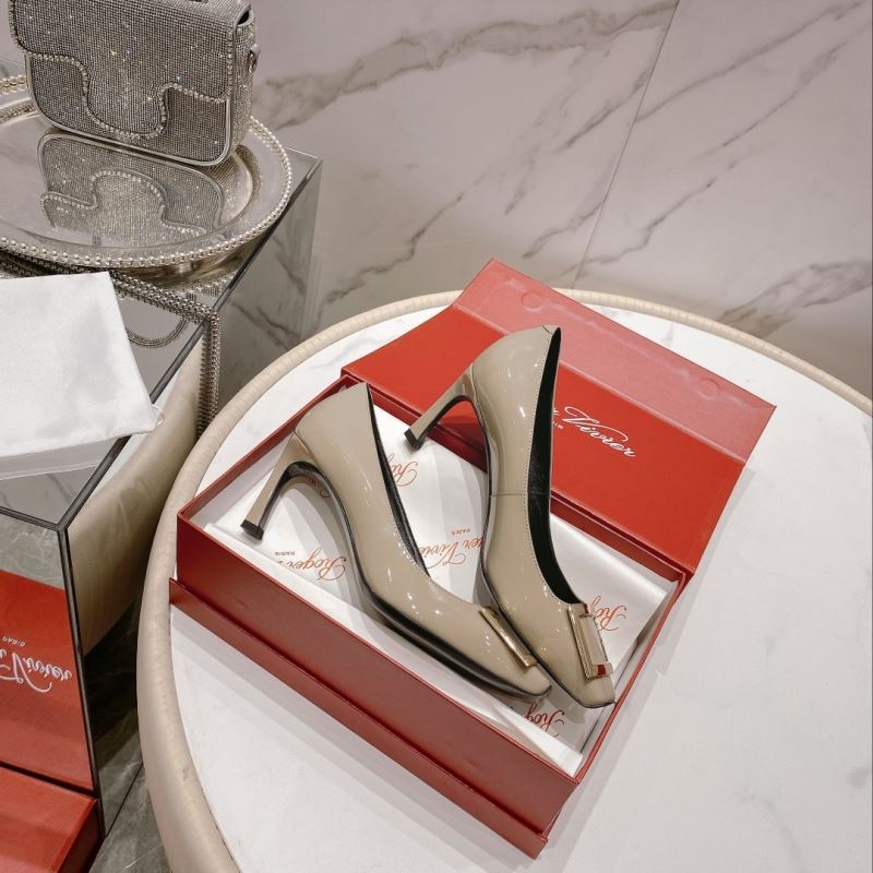 Roger Vivier flat shoes